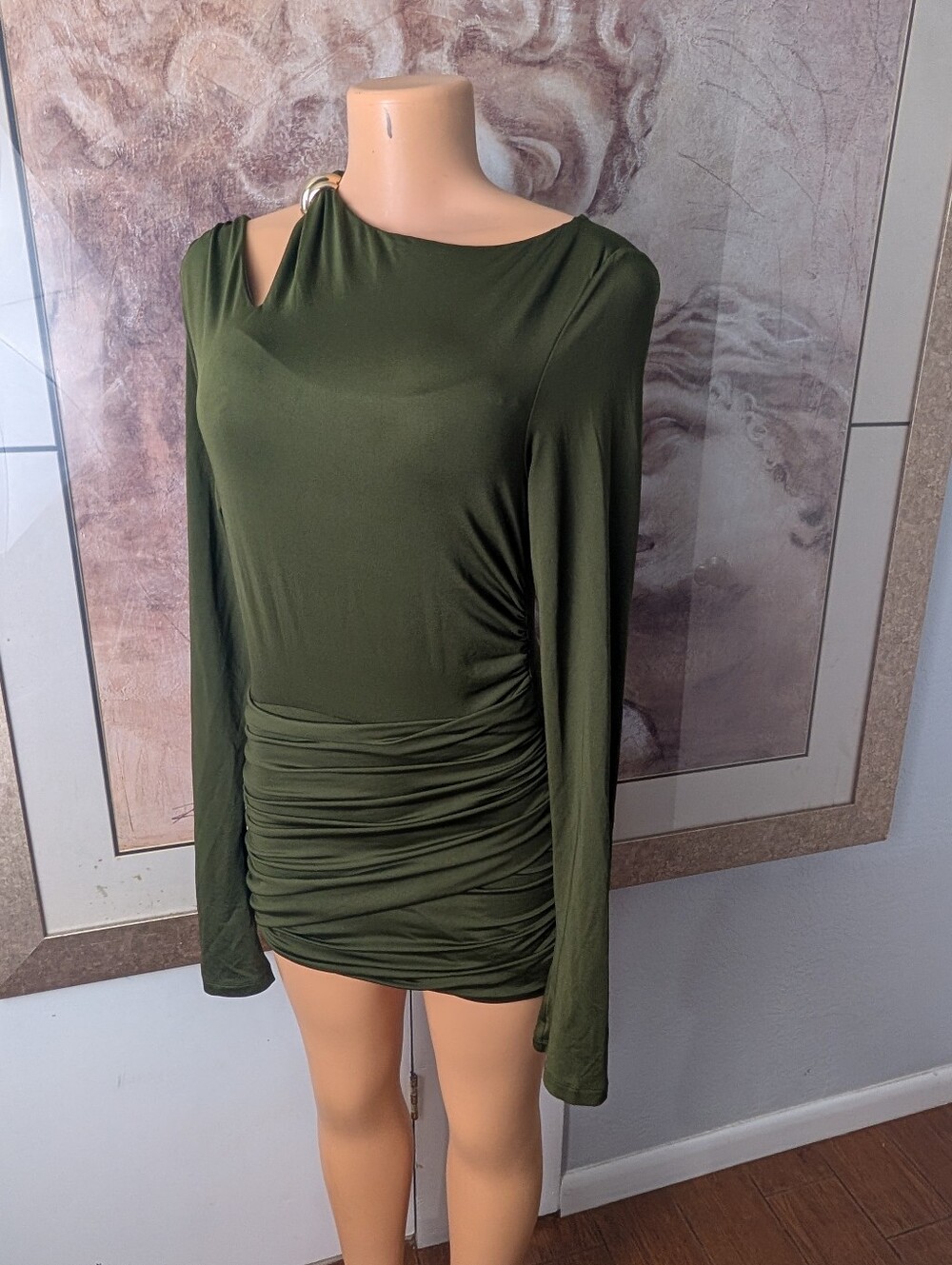 NWT Micas Olive Green Ruched Asymmetrical Bodycon Mini Dress ✨ Party Size M